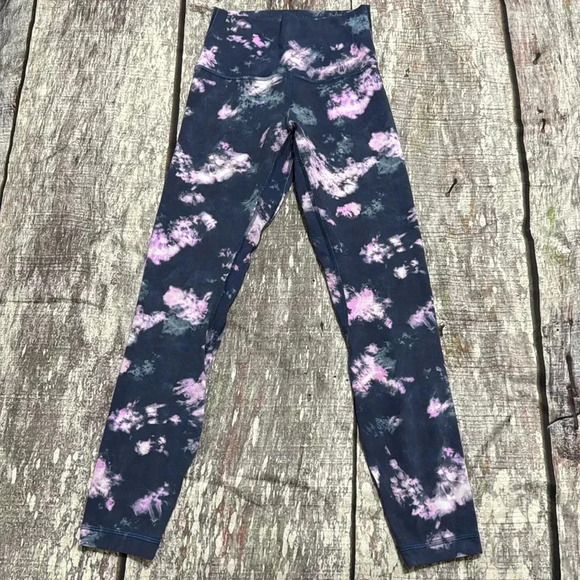 Lululemon Align Leggings - Picture 2 of 5